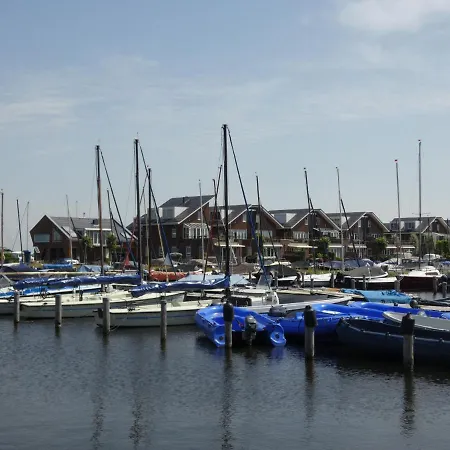 Holiday De Meerparel-2 *
